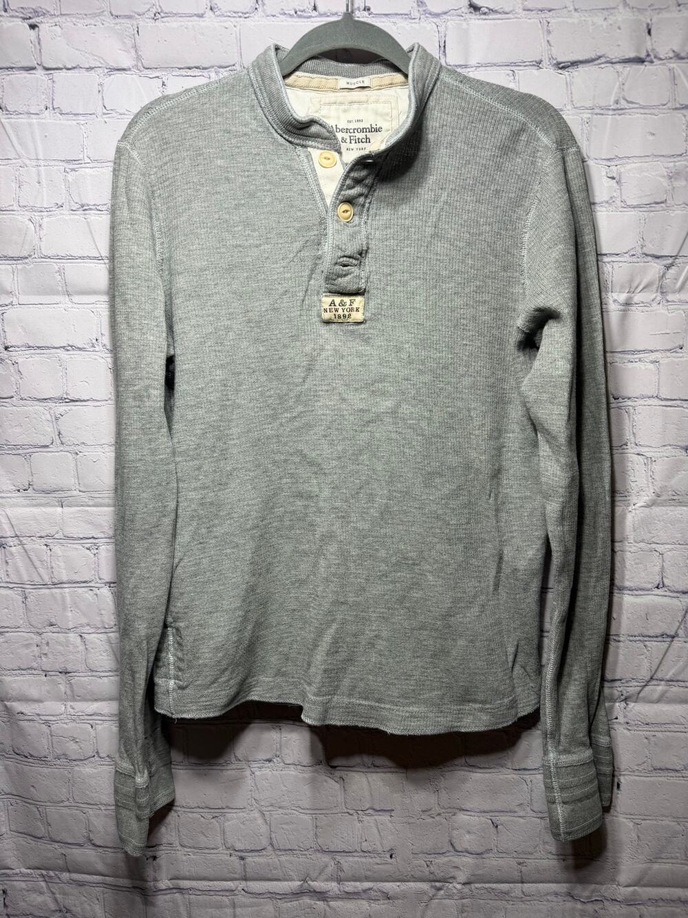 Abercrombie & Fitch Mens Y2K Muscle Micro Henley Long Sleeve Tee Gray Size L